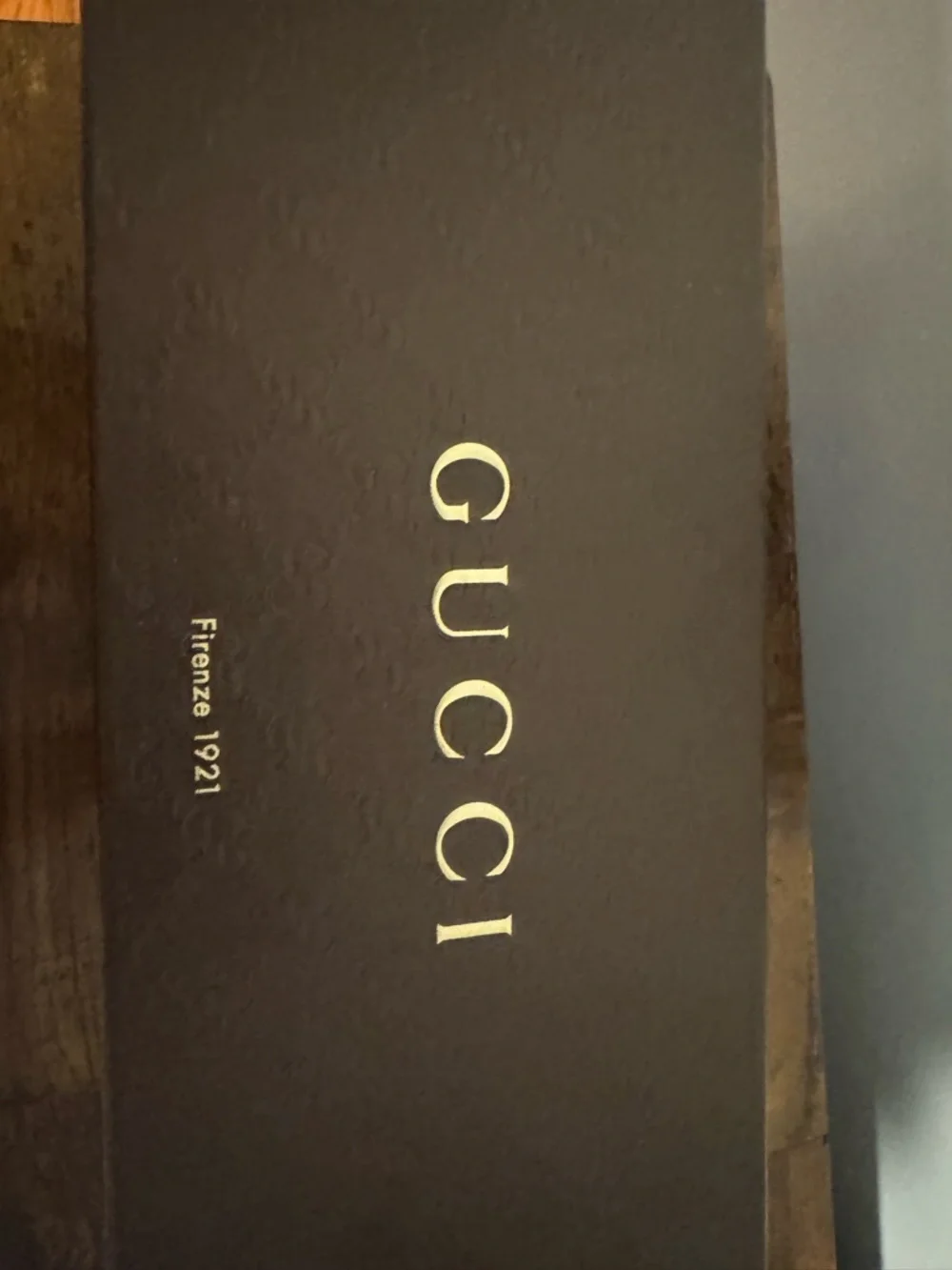 Gucci Black Patent Peep-Toe Flats with Silver G Buckle Size 40 - Picture 8 of 8